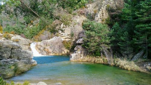 Logis Hostal Rural Txapi Txuri