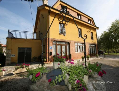 Hostal Posada El Prad�n