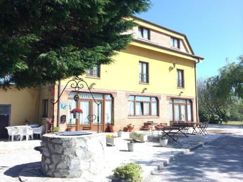 Hostal Posada El Prad�n