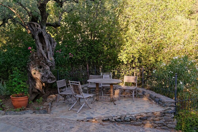 Apartamentos Studios Kyparissi