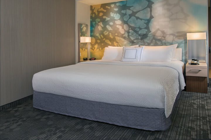 Hotel Courtyard By Marriott Petoskey At Victories Square