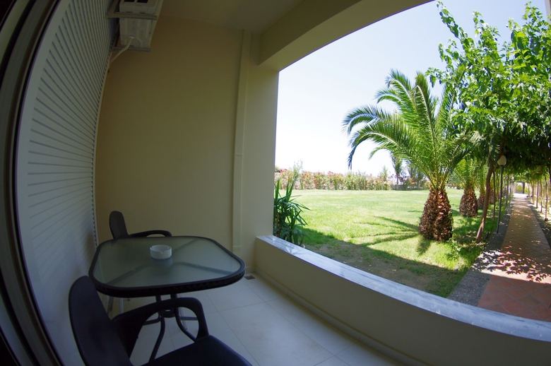 Eleftheria Hotel