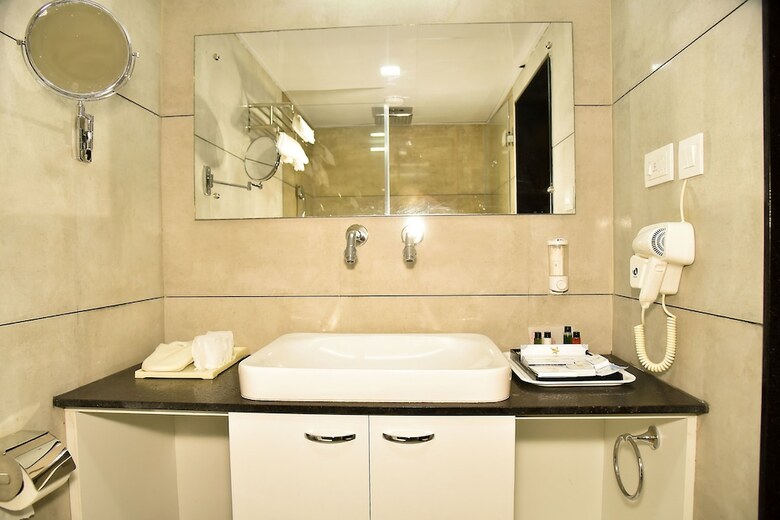 Silver Oak Hotel Mysuru