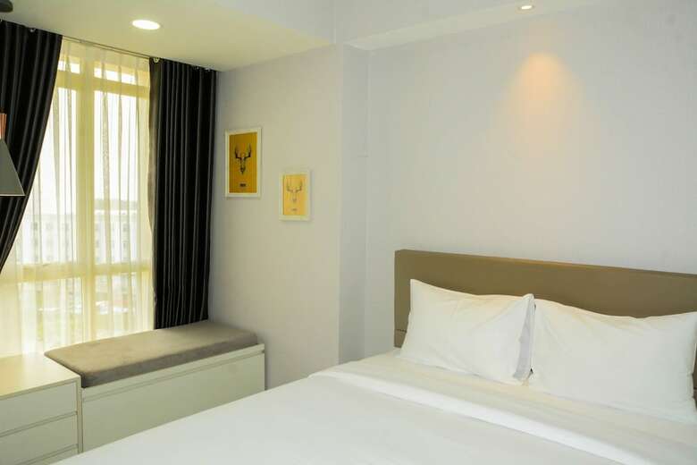 Mahogany Suites Studio Room The Oasis Apartment Cikarang