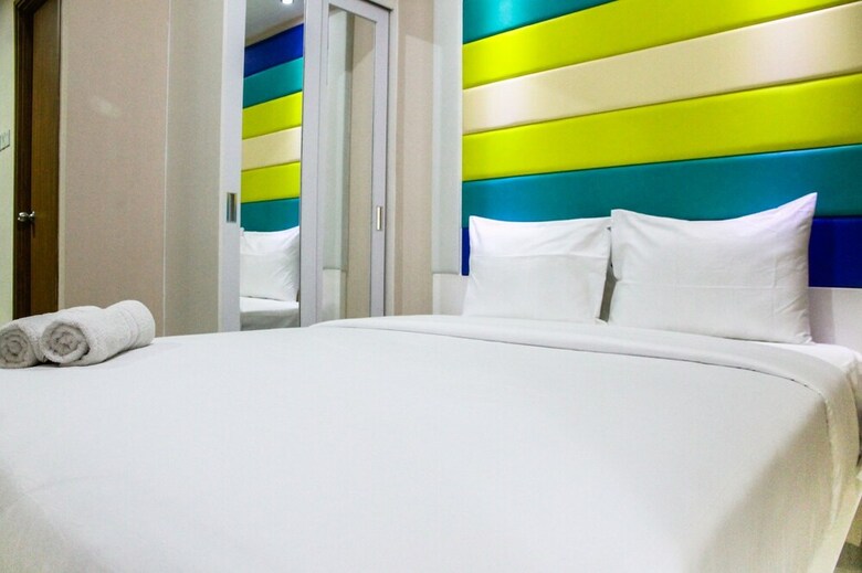 Enjoy Studio Room The Oasis Apartment At Lippo Cikarang