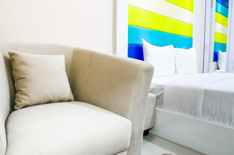Enjoy Studio Room The Oasis Apartment At Lippo Cikarang