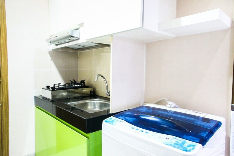 Enjoy Studio Room The Oasis Apartment At Lippo Cikarang