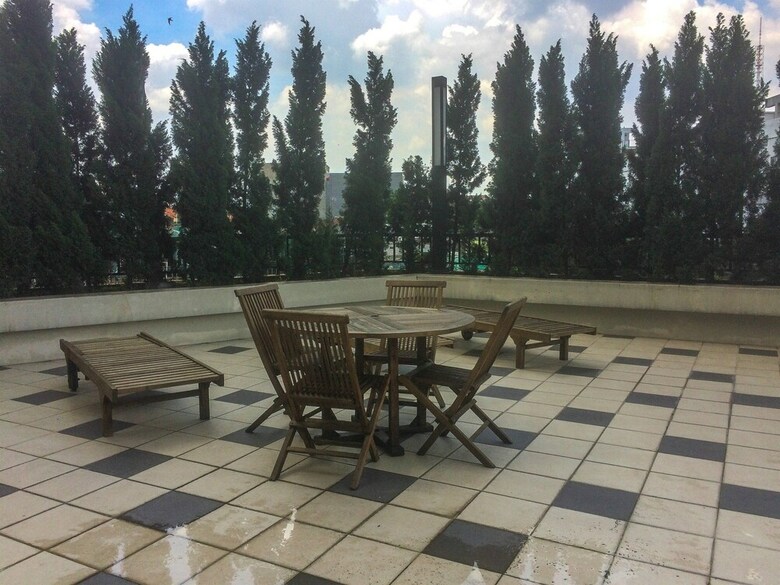 Enjoy Studio Room The Oasis Apartment At Lippo Cikarang