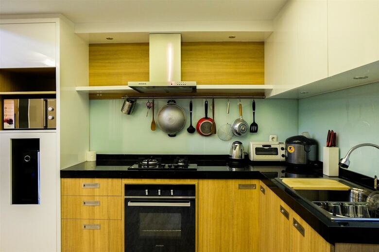 Amazing 2br With City View The Wave Apartment
