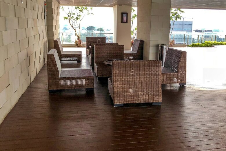 Modern Chic Studio Menteng Park Apartment