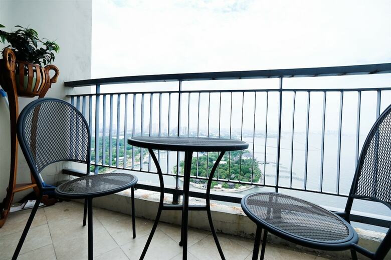 Spacious 2br Ancol Mansion Apartment
