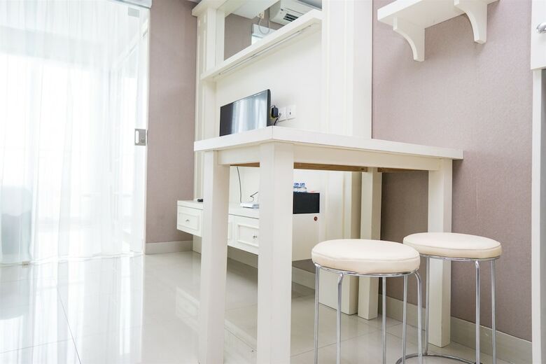 Luxurious 1br Dago Suites Apartment
