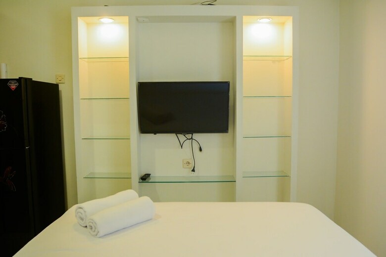 Classic Studio Room Cinere Bellevue Suites Apartment