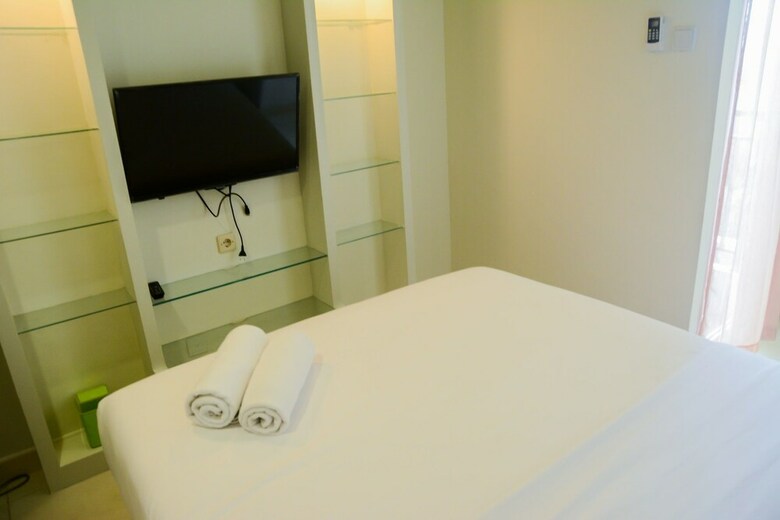 Classic Studio Room Cinere Bellevue Suites Apartment
