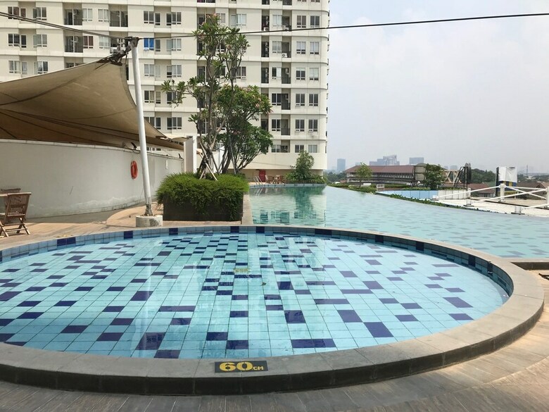 Classic Studio Room Cinere Bellevue Suites Apartment