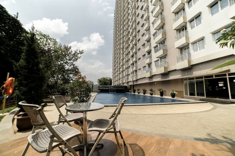 Homey And Comfy Studio Room Galeri Ciumbuleuit Apartment 2