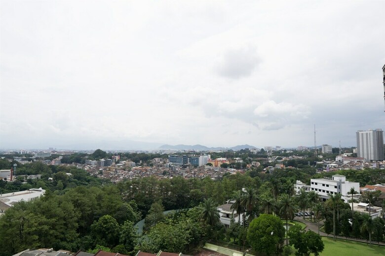 Spacious 1br Dago Suites Apartment