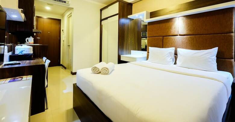 New Elegant Studio Signature Park Grande Apartment