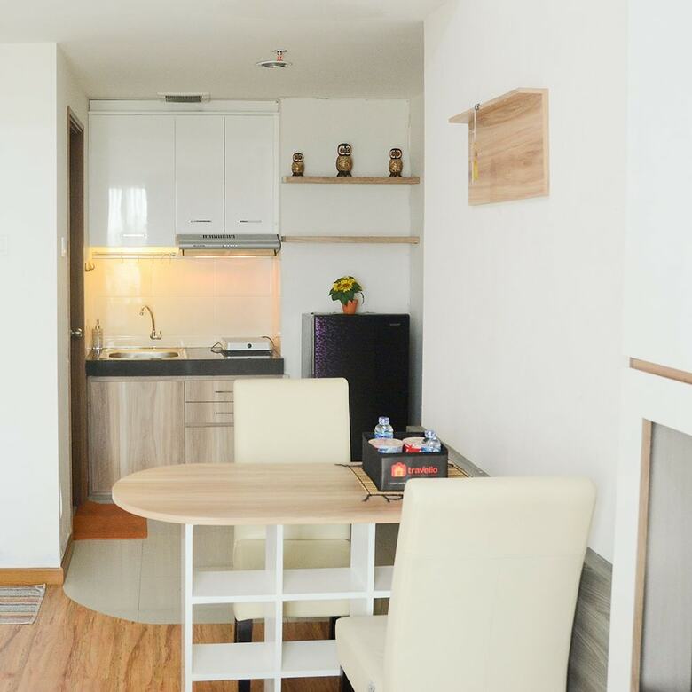 Square Super Studio At The Oasis Apartment