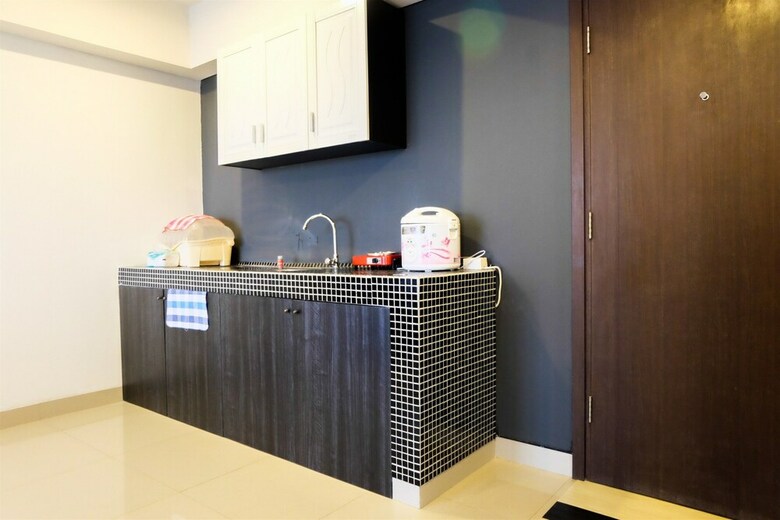 1br Apartment With Sofa Bed At The H Residence