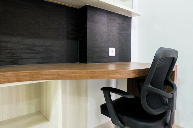 Studio Room Azalea Suites Apartment