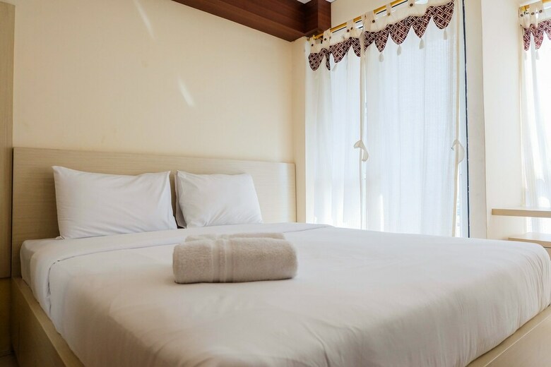 Cozy Studio Tifolia Apartment