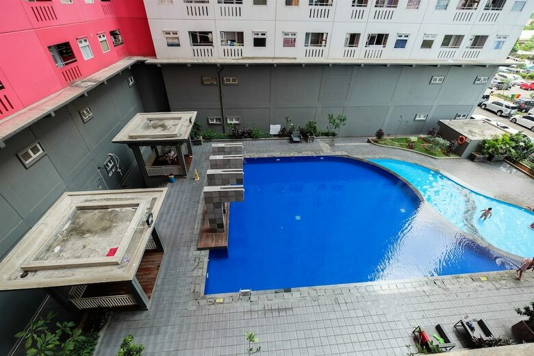 Studio City View Green Pramuka City Apartment