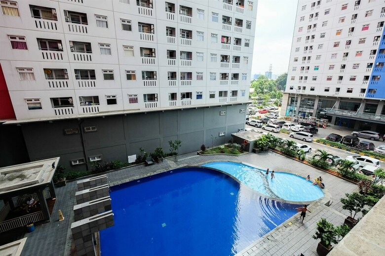 Studio City View Green Pramuka City Apartment