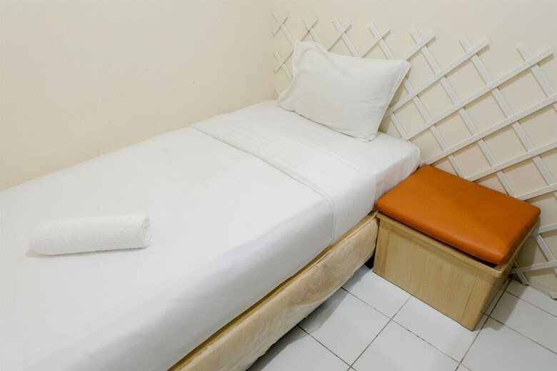 Spacious 2br Gading Nias Apartment
