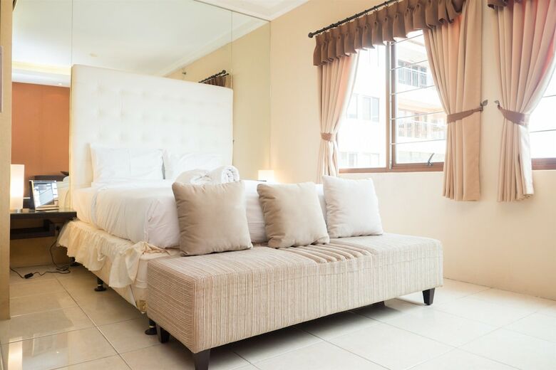 Antique 3br At Grand Setiabudi Apartment