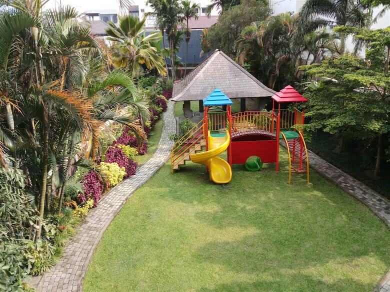 Antique 3br At Grand Setiabudi Apartment