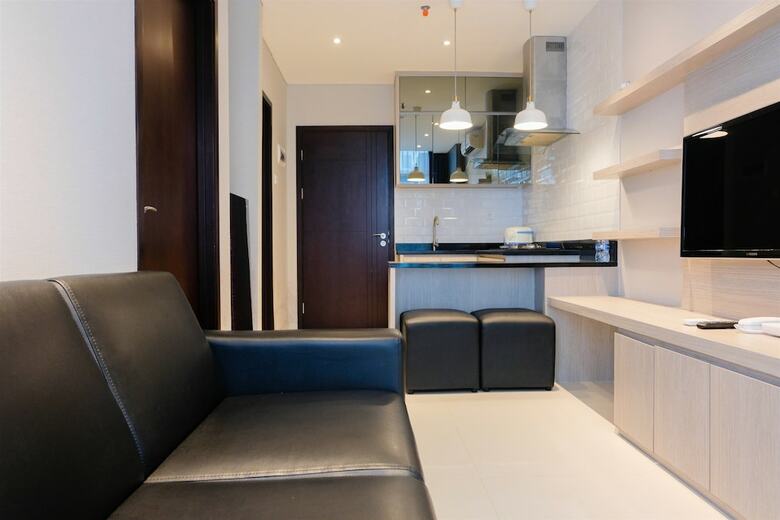 Chic 1br Brooklyn Apartment Near Ikea Alam Sutera
