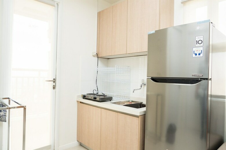 Elegant 2br Apartment At Parahyangan Residence