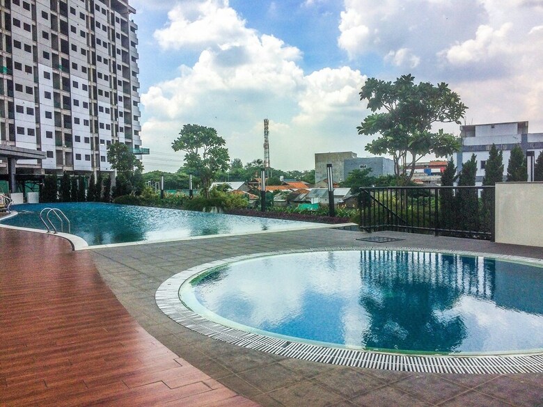 Luxurious Studio The Oasis Apartment