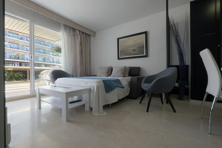 Apartamentos Mediterranee 105