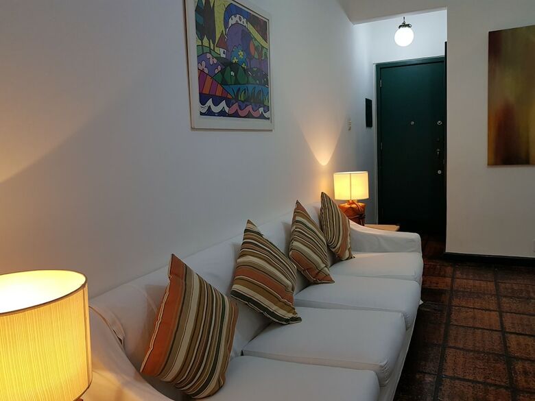 Apartamentos Leblon Pra�a Antero de Quental