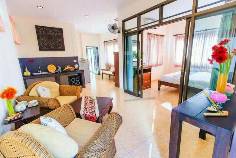 Meewaya Hotel
