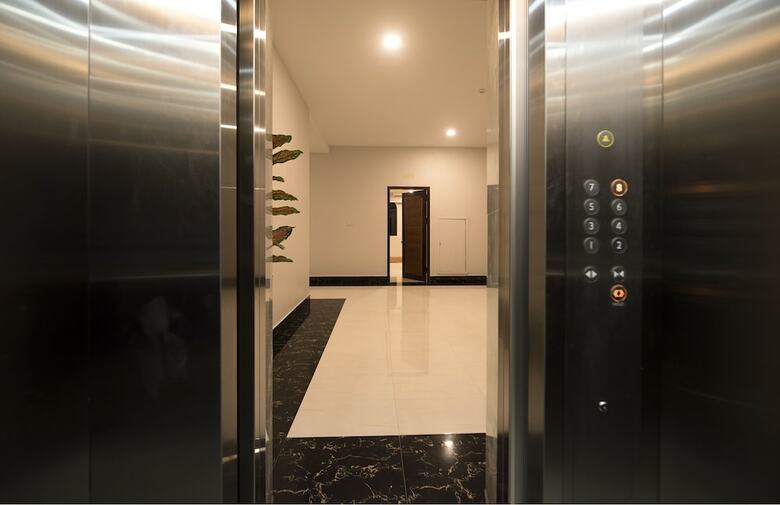 Urbanite Hotel