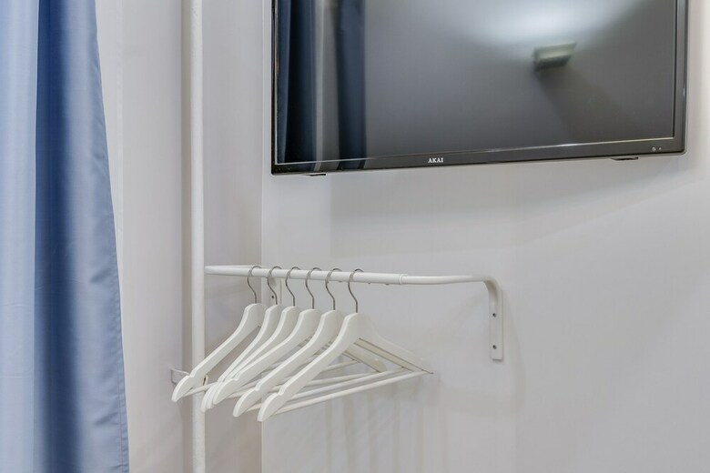 Tomi Apartments