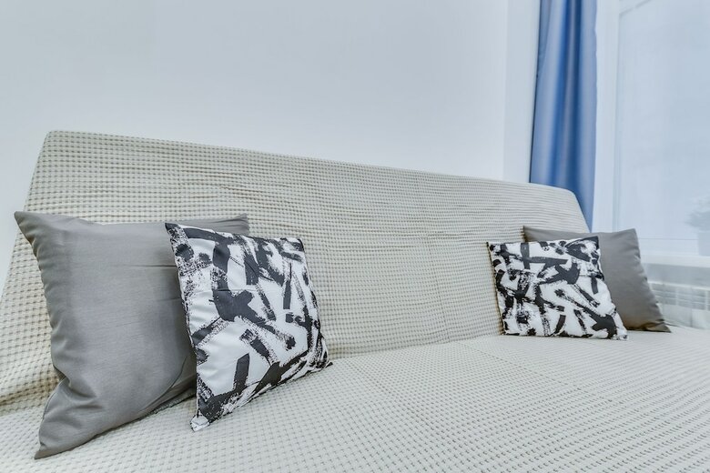 Tomi Apartments
