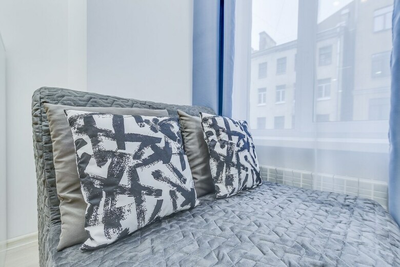 Tomi Apartments