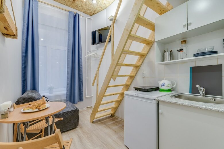 Tomi Apartments