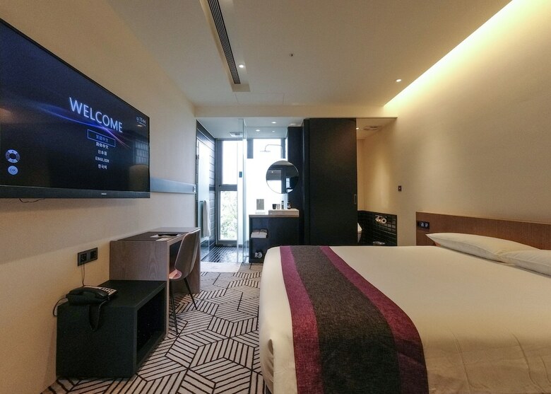 Royal Roi Hotel