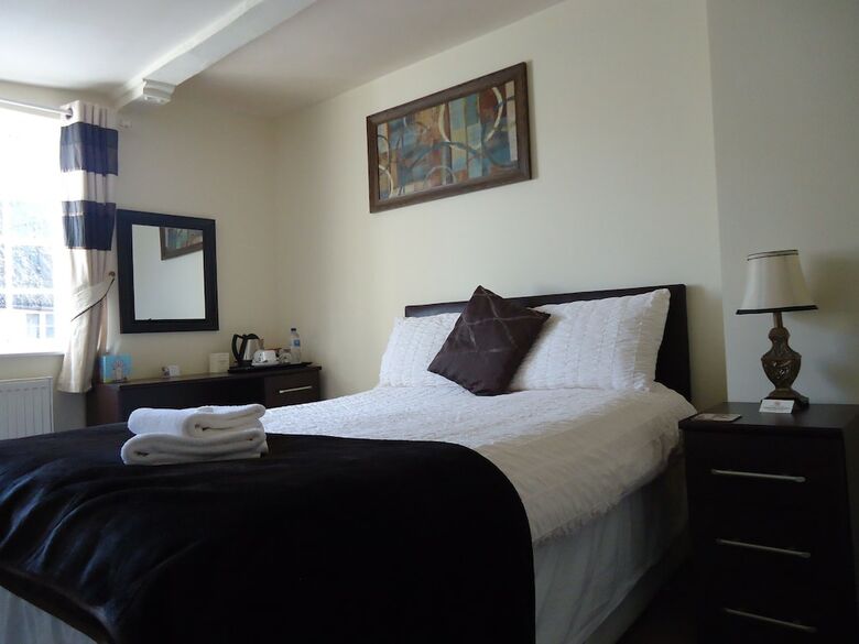 The Silverton Inn - B&B