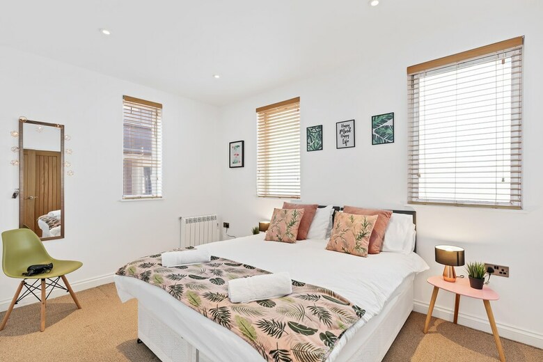 Apartamentos Seaview Heights-2 Bedroom Loft Style Apt