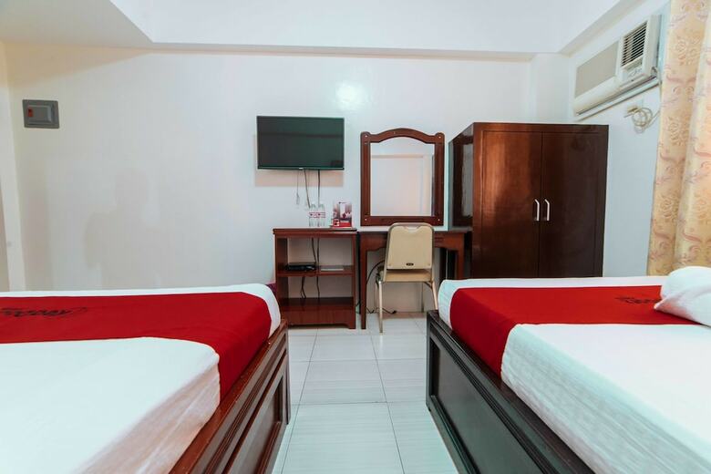 Hotel Reddoorz Plus @ Poblacion District Davao
