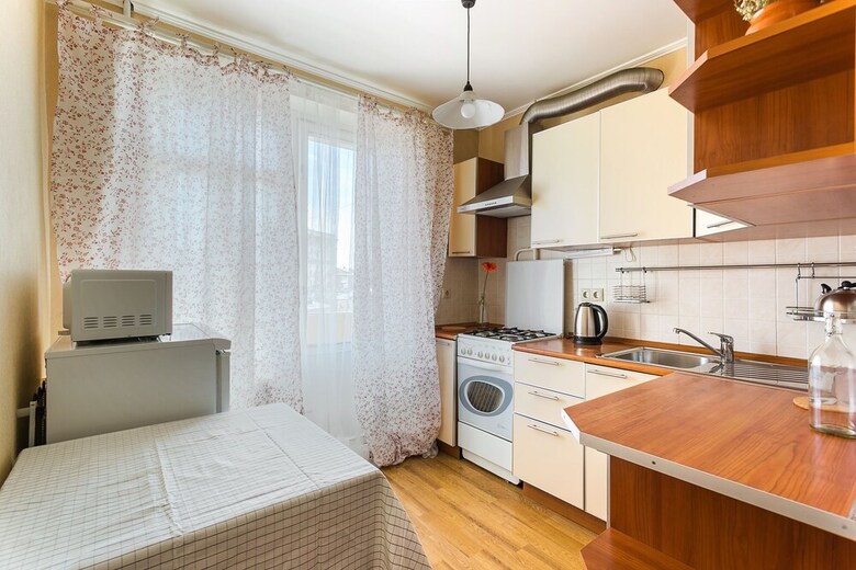 Apartment On Peschanaya 6