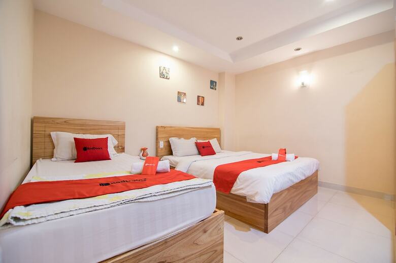 Hostal Reddoorz @ Bui Vien Walking Street - Hostel