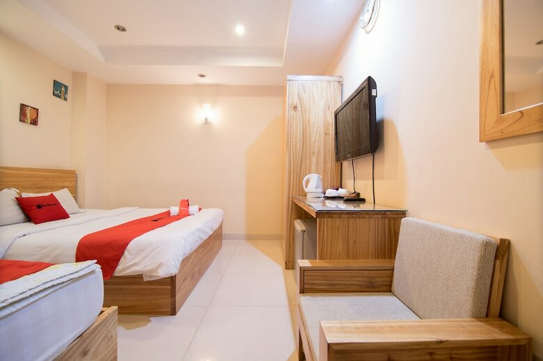 Hostal Reddoorz @ Bui Vien Walking Street - Hostel