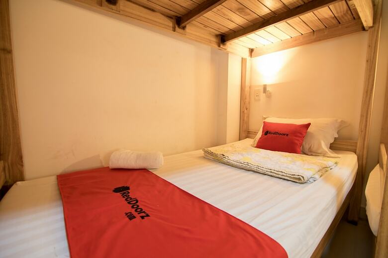 Hostal Reddoorz @ Bui Vien Walking Street - Hostel